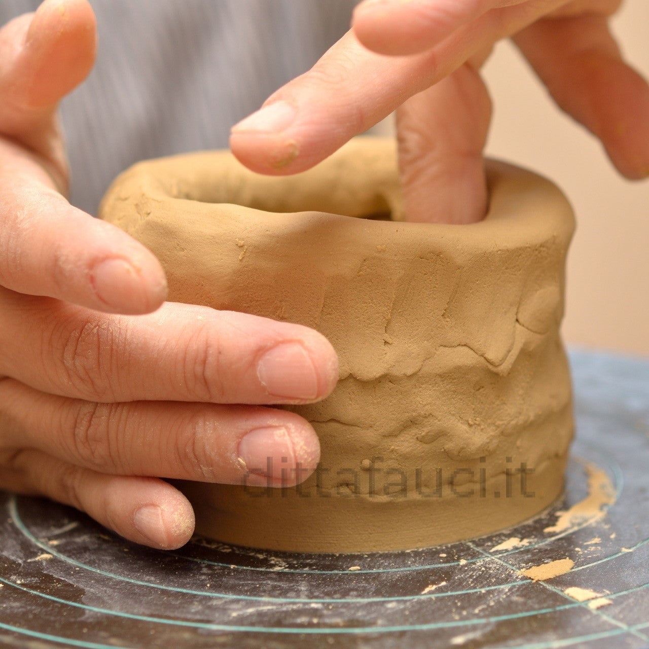 Argilla Rossa Autoindurente - MHC 912 - Ingrosso per la Ceramica | Ditta Fauci